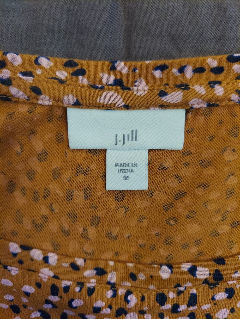 J. Jill Women's Scoop Neck 3/4 Sleeve Top Size M - Picture 5 of 8